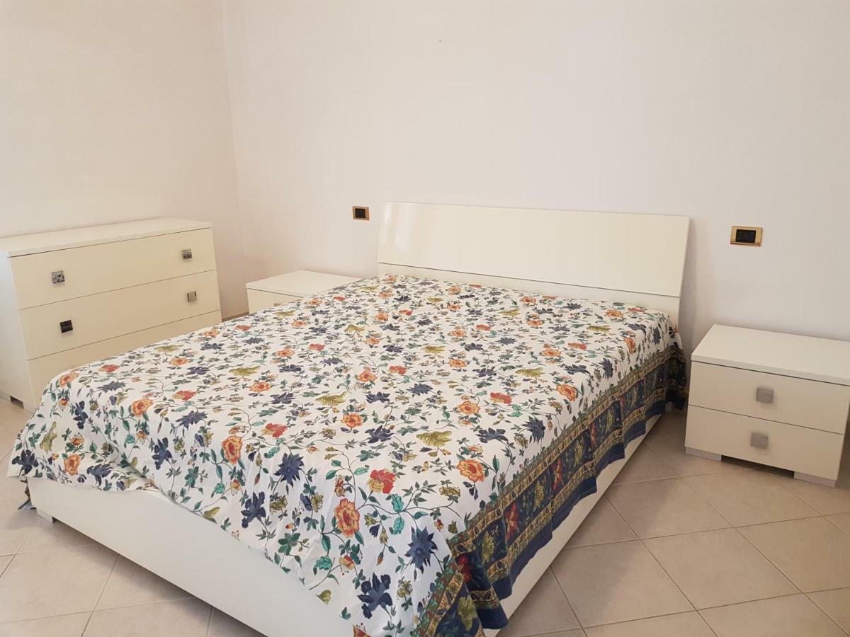 La Mansarda Apartment Levanto Bagian luar foto
